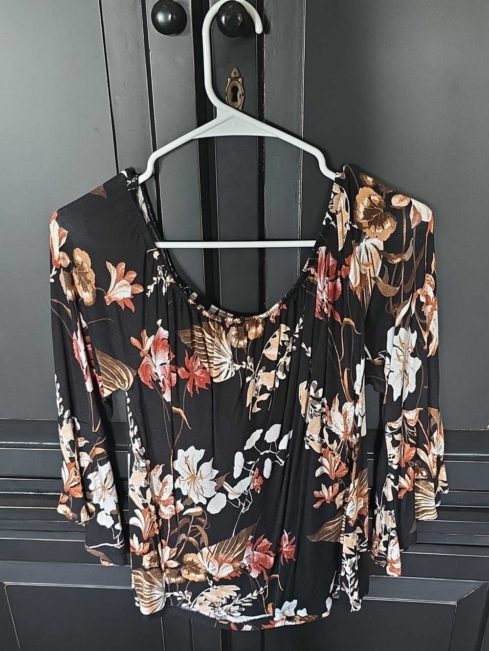 Women’s Floral Scoop Neck Blouse in Black and Brown